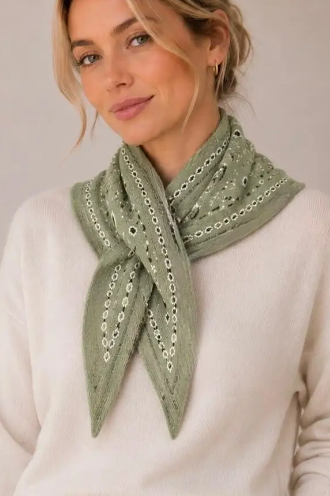 Lineta - Παχύ Τριγωνικό Μαντήλι Light Green Bandana 102x36 cm