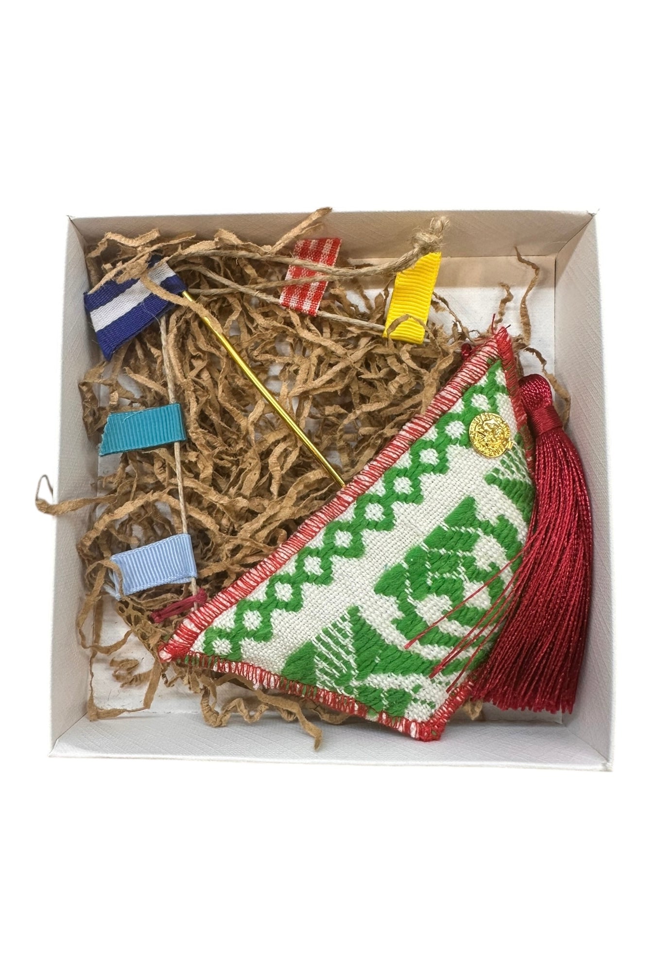 Maria Davilla - Χειροποίητο Καραβάκι από Υφαντό Με Σημαιάκια Μπλε & Γαλάζιο