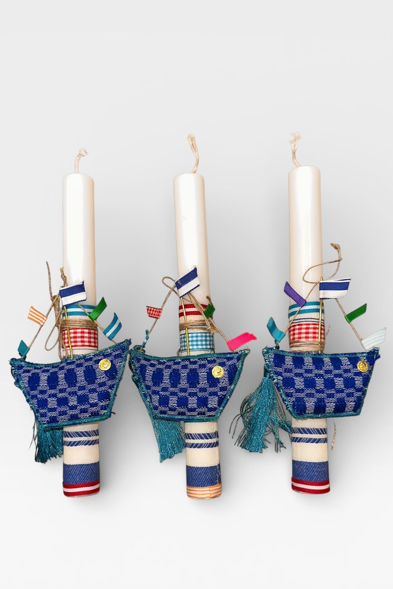 Maria Davilla - Λαμπάδα Χειροποίητη Με Υφαντό Καραβάκι Μπλε (Αντρική)