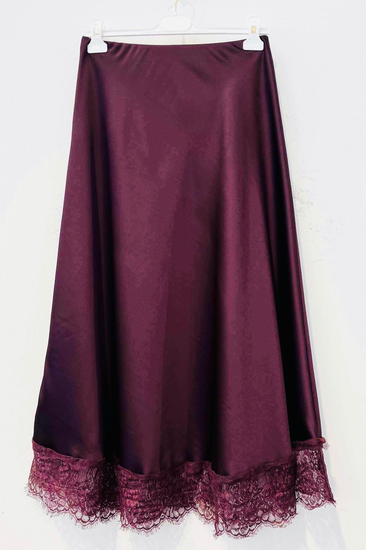 Charizma - Σατέν Μακριά Φούστα με Δαντέλα στο Τελείωμα Μπορντό