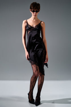 Lumina -Σατέν Φόρεμα Με Δαντέλα & Σκίσιμο