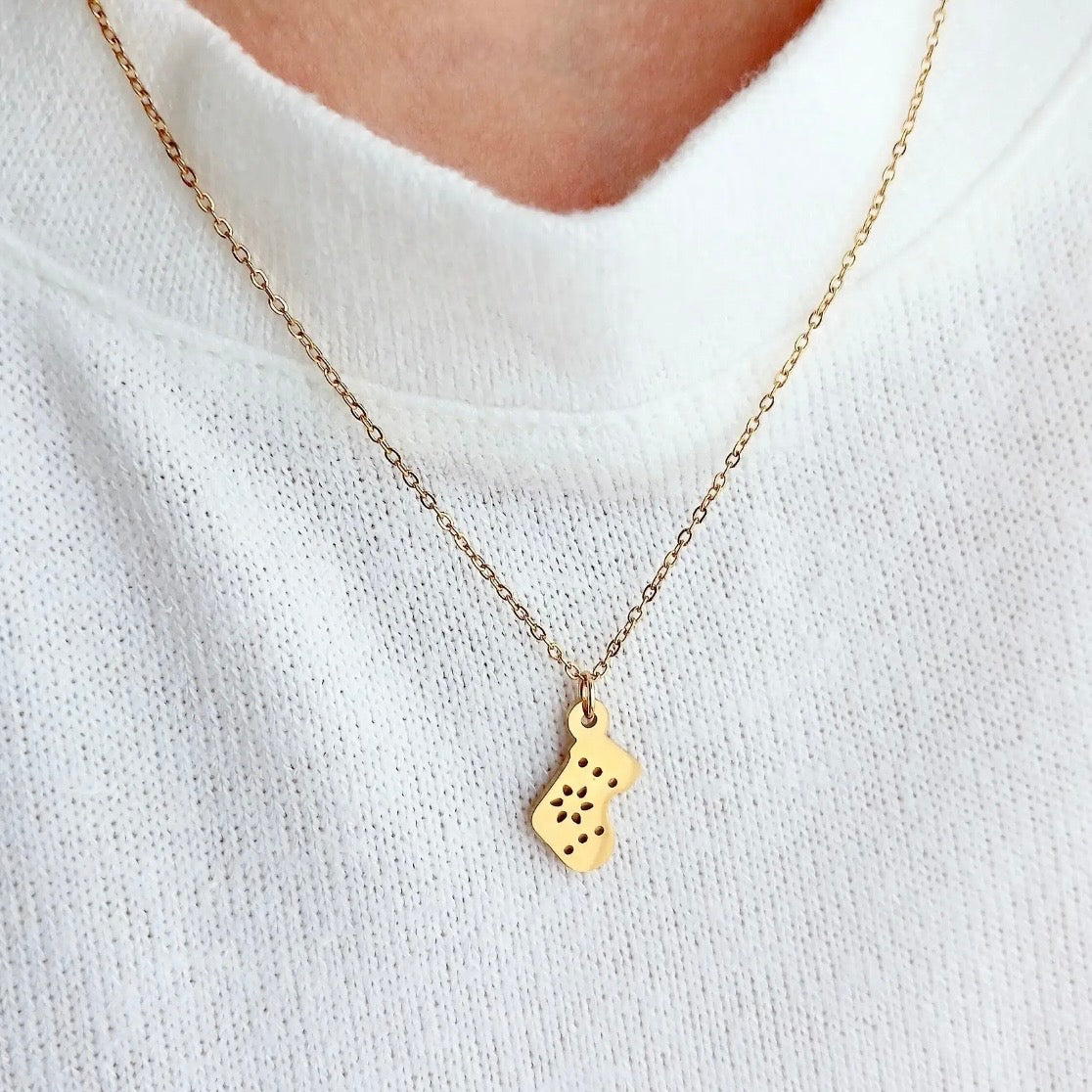 Queen Handmade Creations - Κολιέ Κάλτσα με Χρυσό Επιχρυσωμένο Στοιχείο σε Κάρτα Δώρου
