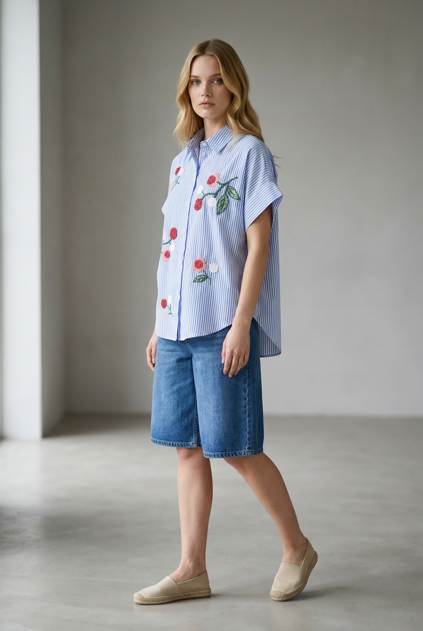 Charizma - Oversized Ριγέ Πουκάμισο με κέντηματα floral Γαλάζιο