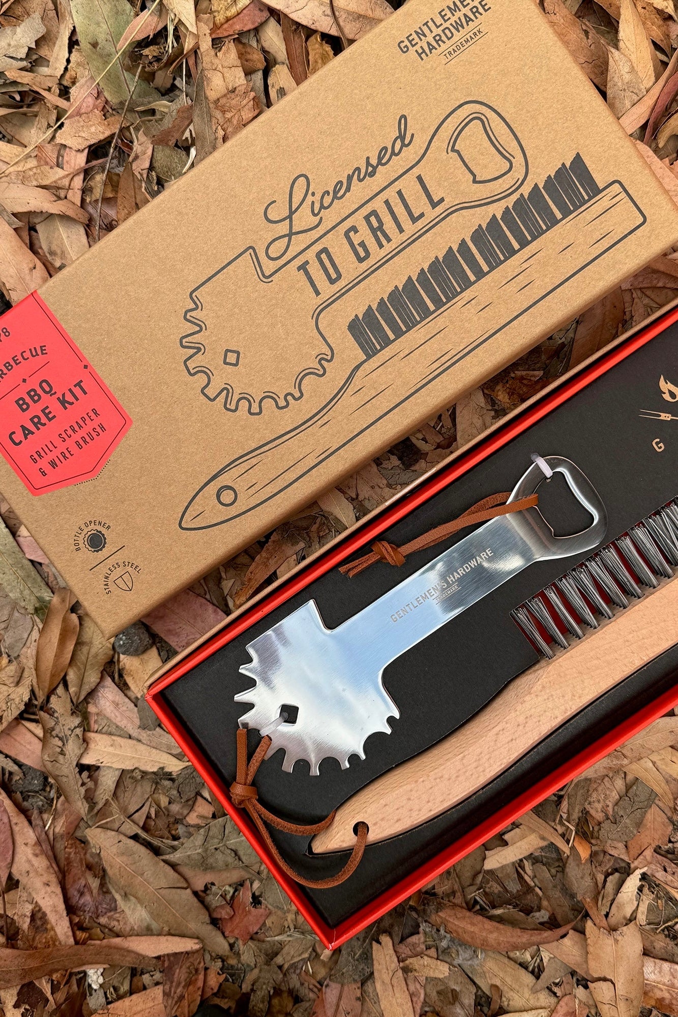 Gentlemen's Hardware BBQ – Ξύστρα & Βούρτσα για Συντήρηση Σχάρας