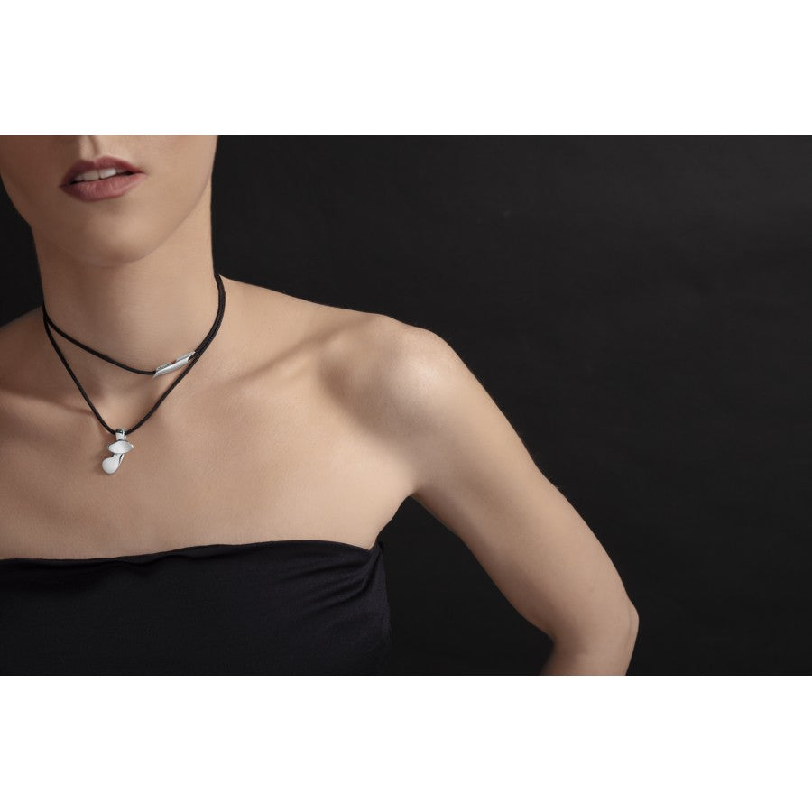 Ava88 - Ασημένιο 925 Unisex Κολιέ με Μοντέρνο Γλυπτό Μενταγιόν Moving Cross
