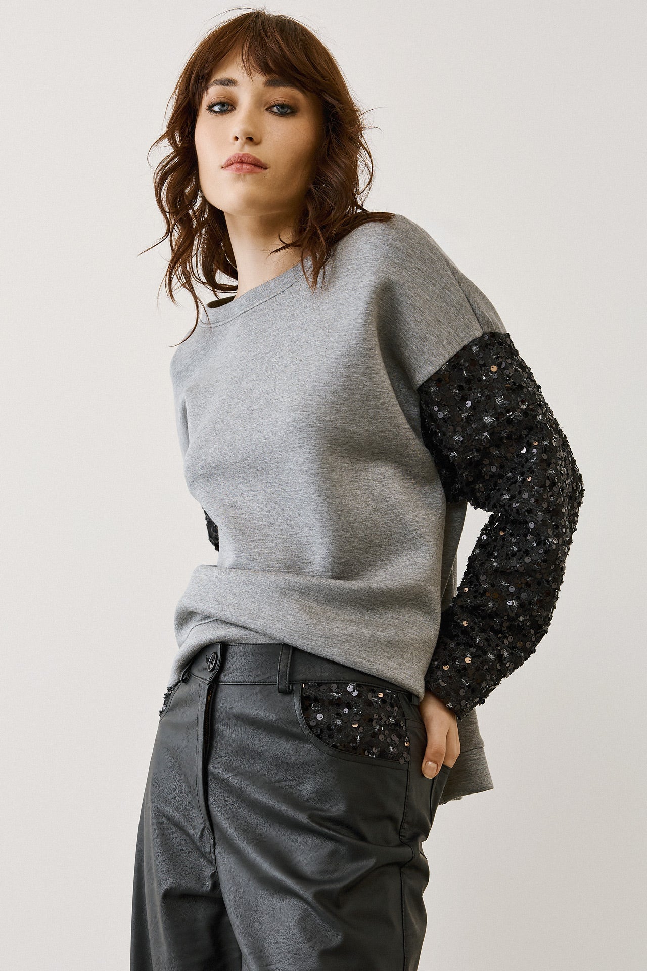 Eighty2 by Figaro - Φούτερ με Τζιν Μανίκια, Παγιέτες και Διακοσμητικά Κουμπιά