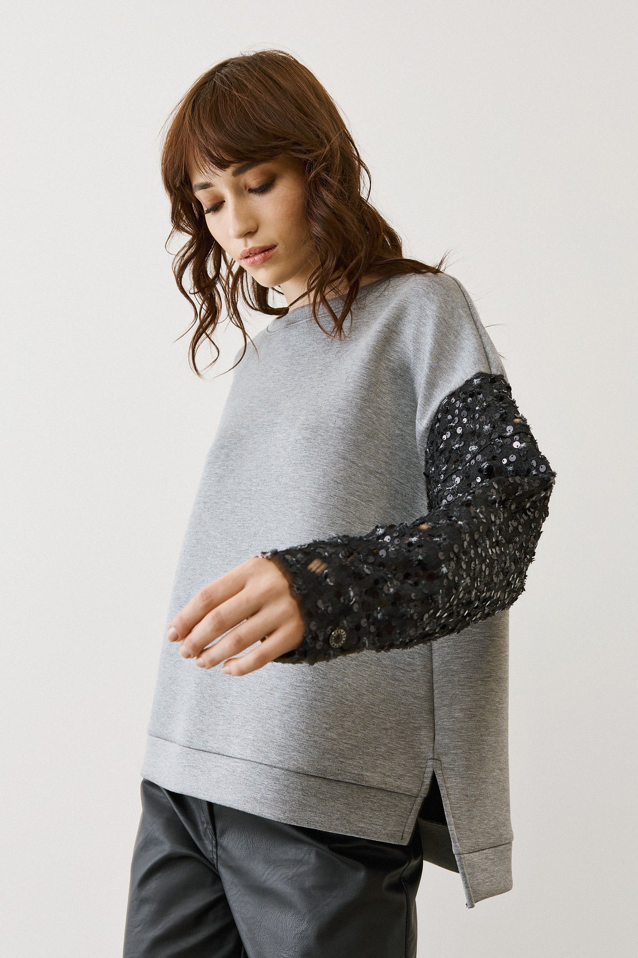 Eighty2 by Figaro - Φούτερ με Τζιν Μανίκια, Παγιέτες και Διακοσμητικά Κουμπιά