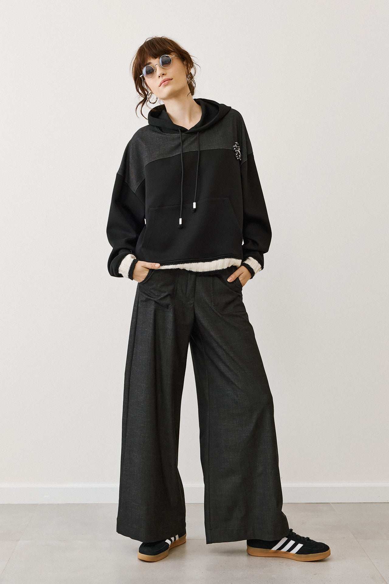 Eighty2 by Figaro - Φούτερ με Κουκούλα & Διακοσμητικό με Στρας