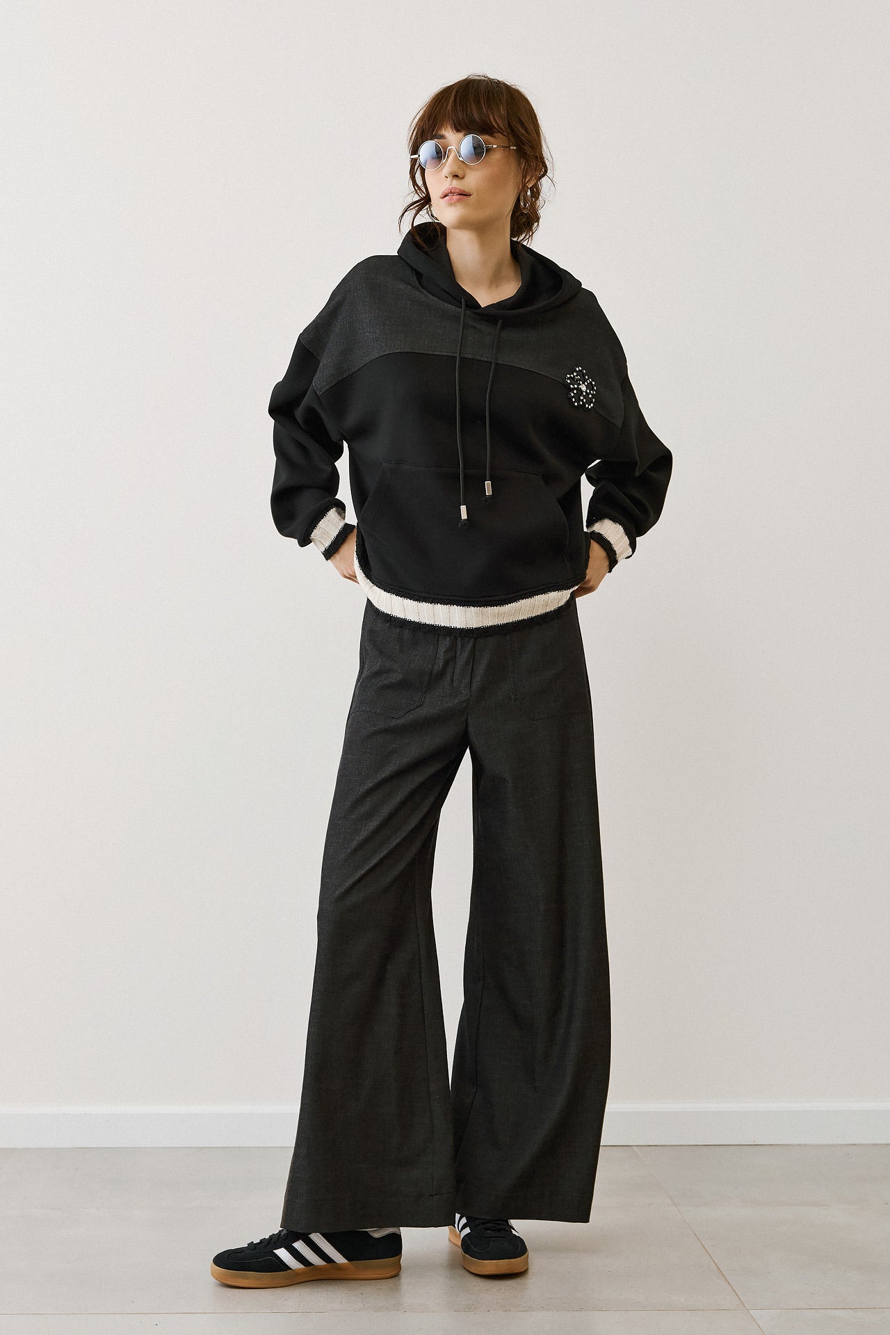 Eighty2 by Figaro - Φούτερ με Κουκούλα & Διακοσμητικό με Στρας