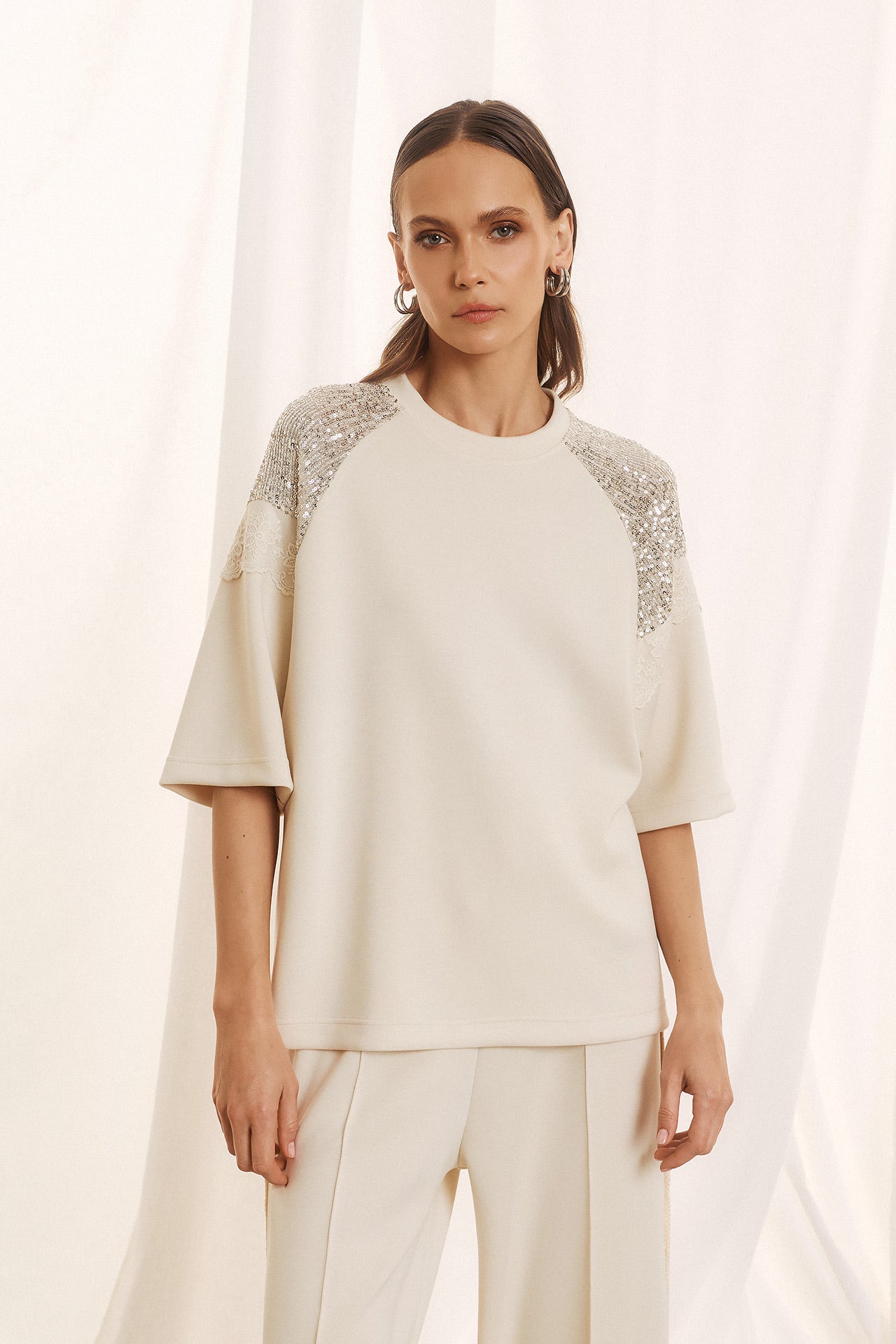 Figaro - Μπλούζα με Δαντέλα & Παγιέτες στους Ώμους Μπεζ