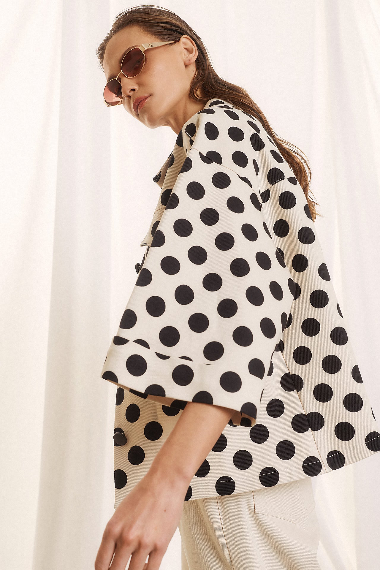 Figaro - Σακάκι με Πουά Print σε Άνετη Γραμμή και Κοντό Μανίκι