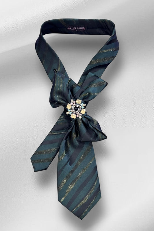 My Dandy- Ascot Necktie Emerald Noir