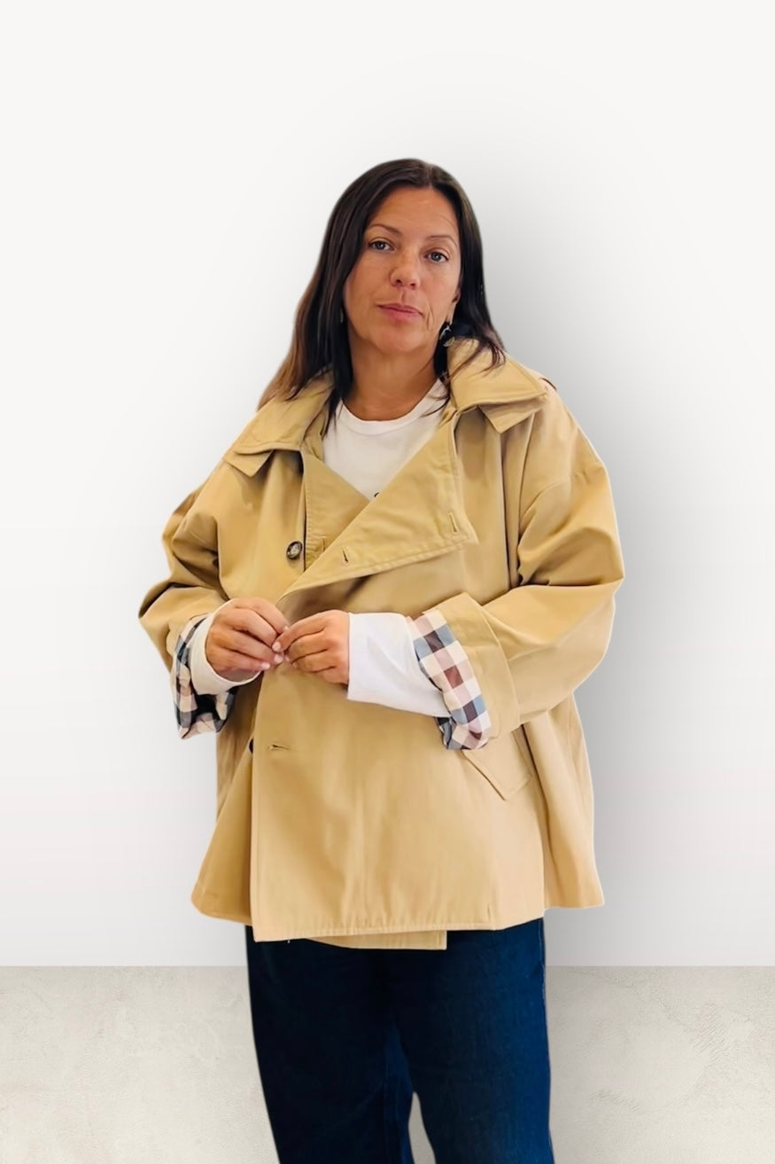 Gioya & Co - Καμπαρντίνα Κοντή με Καρό Λεπτομέρειες