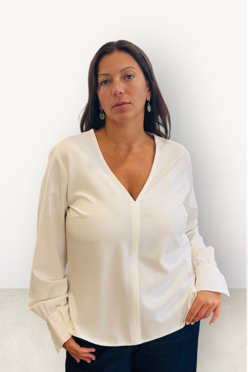 Feel Cute - Πουκάμισο V-Λαιμόκοψη με Μεγάλη Μανσέτα Λευκό