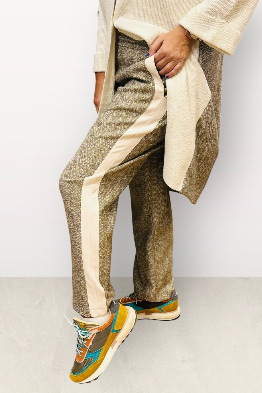 Figaro - Ψηλόμεσο Μπεζ Ψαροκόκαλο Παντελόνι με Ρίγα στο Πλάι και Λάστιχο