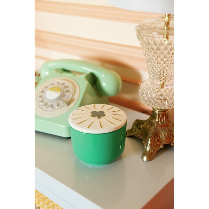 Paddywax Charmed  - Green 4 Leaf Clover - Dandelion & Clover κερί σόγιας σε πράσινο γυάλινο δοχείο 226gr