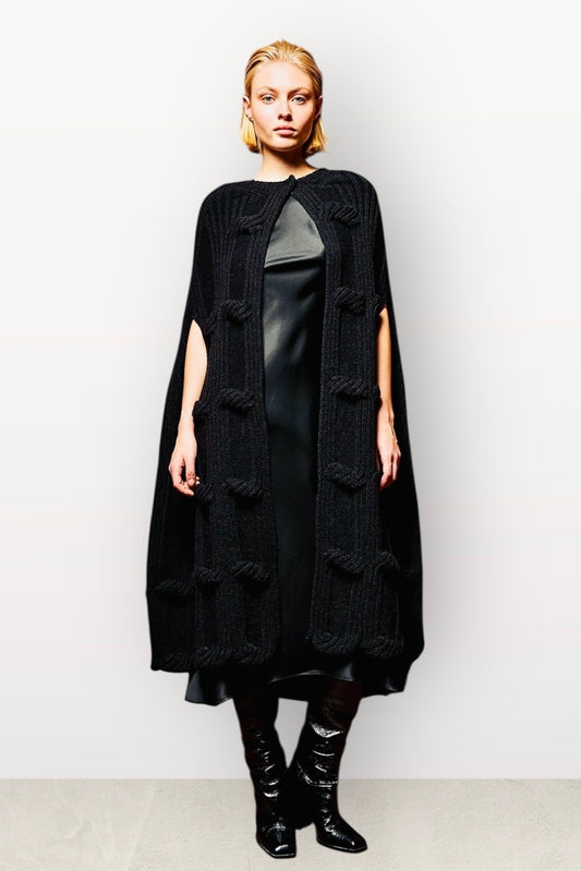 Tailor Made - Μακριά Kάπα Πλεκτή Premium Απαλή Υφή & Art-Details Μαύρη