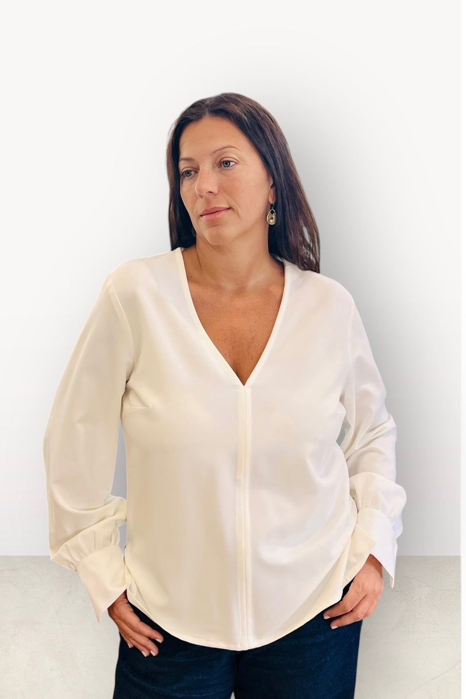 Feel Cute - Πουκάμισο V-Λαιμόκοψη με Μεγάλη Μανσέτα Λευκό