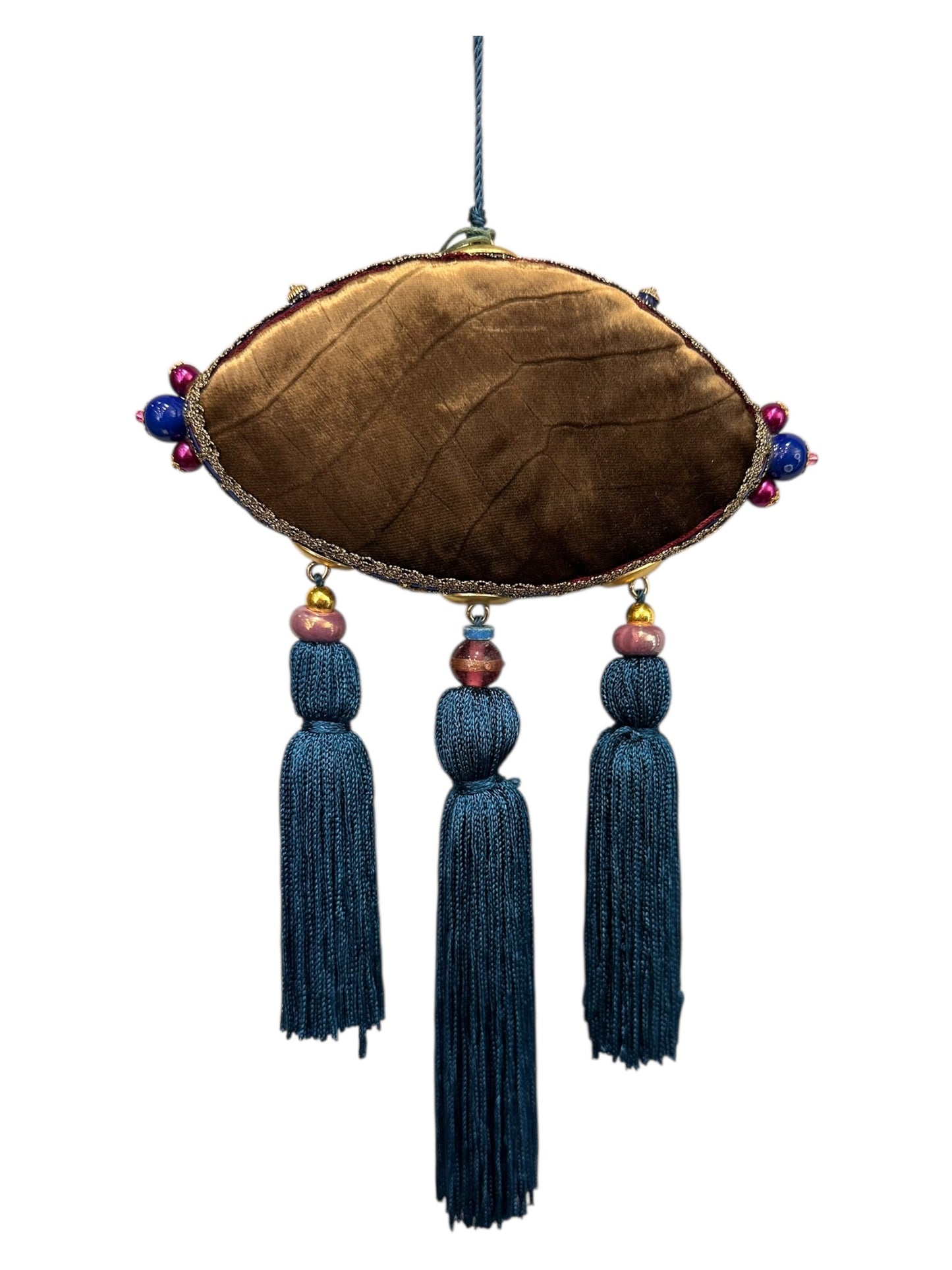 Kabiadesign- Χειροποίητο Διακοσμητικό Γούρι με φούντες 27