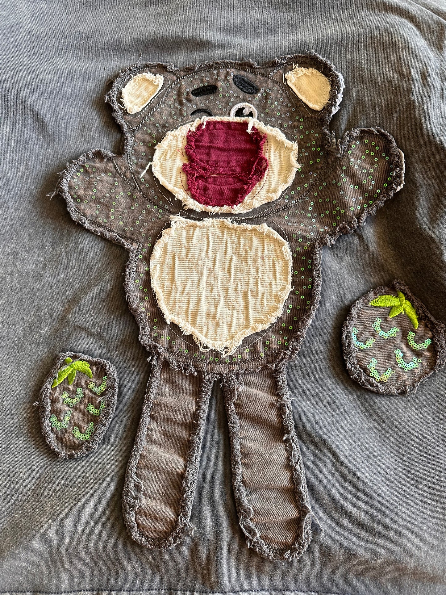 Charizma - Γκρι Oversized Unisex Βαμβακερό T-Shirt Μακό Απλικαρισμένο σχέδιο Lotso