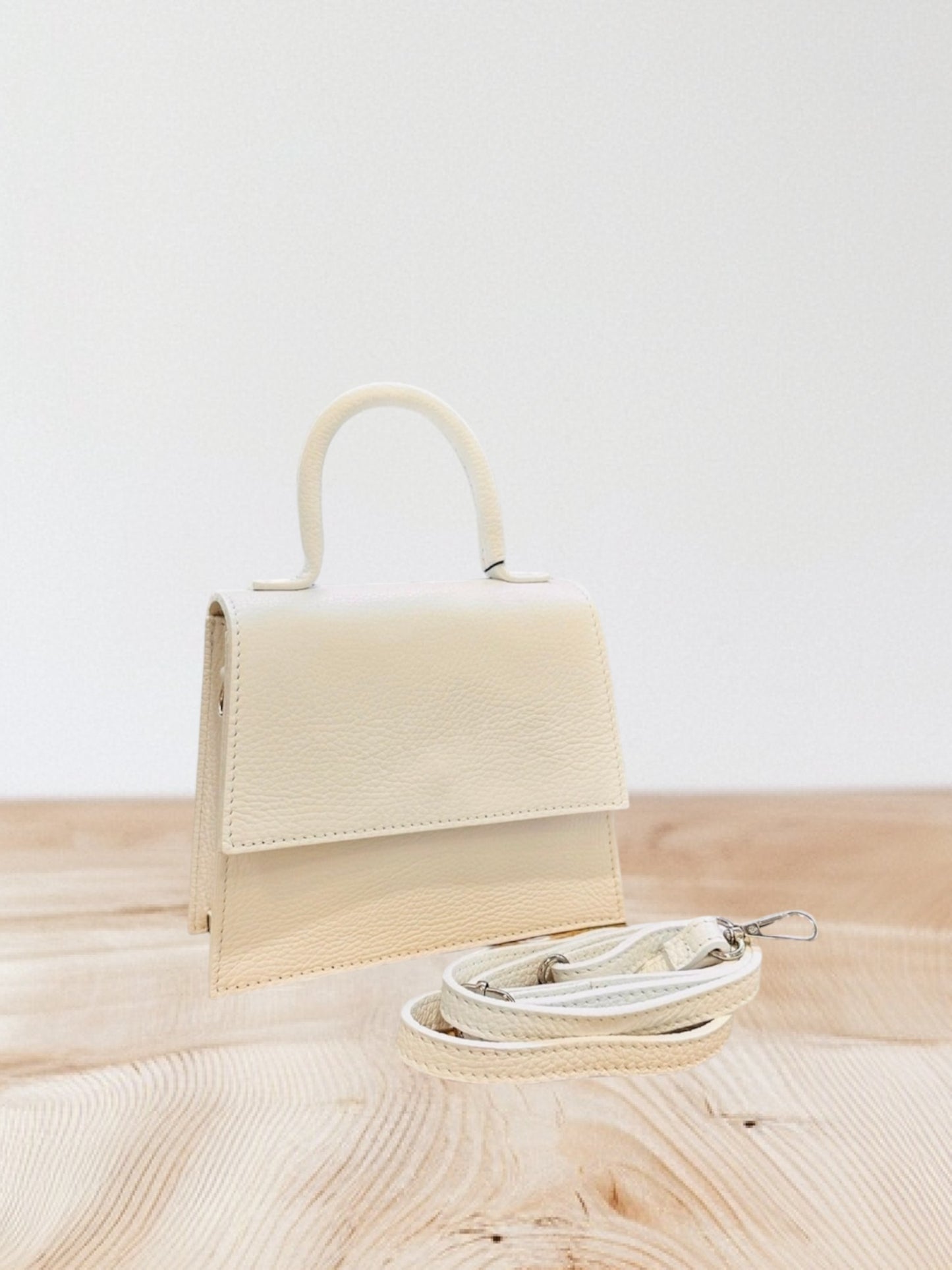 Loet - Δερμάτινο μικρό τσαντάκι χειρός λευκό