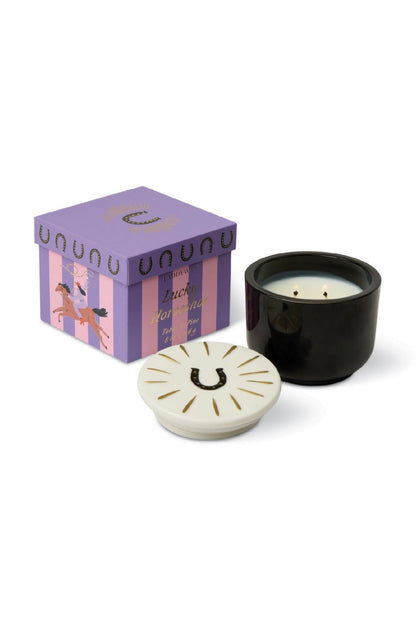 Paddywax Charmed Horseshoe Tabac & Pine - κερί σόγιας σε μαύρο γυάλινο δοχείο 226gr