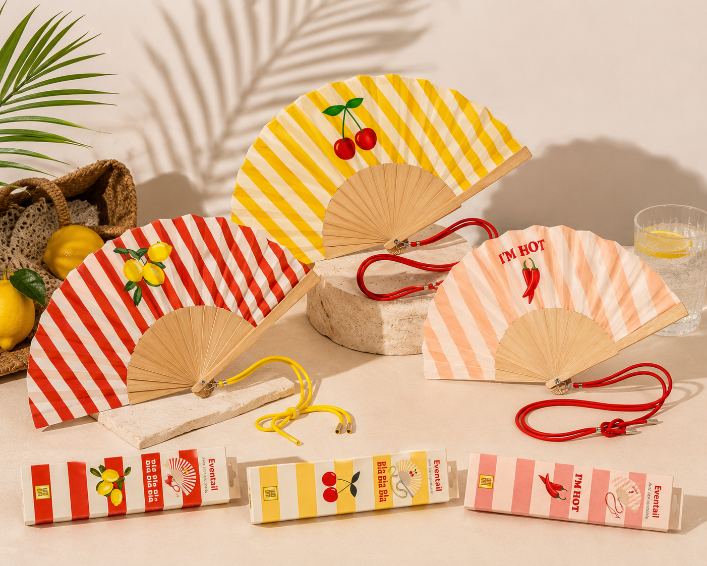 Woom –  Cherry Βεντάλια με Λουράκι Ώμου & Gift Box