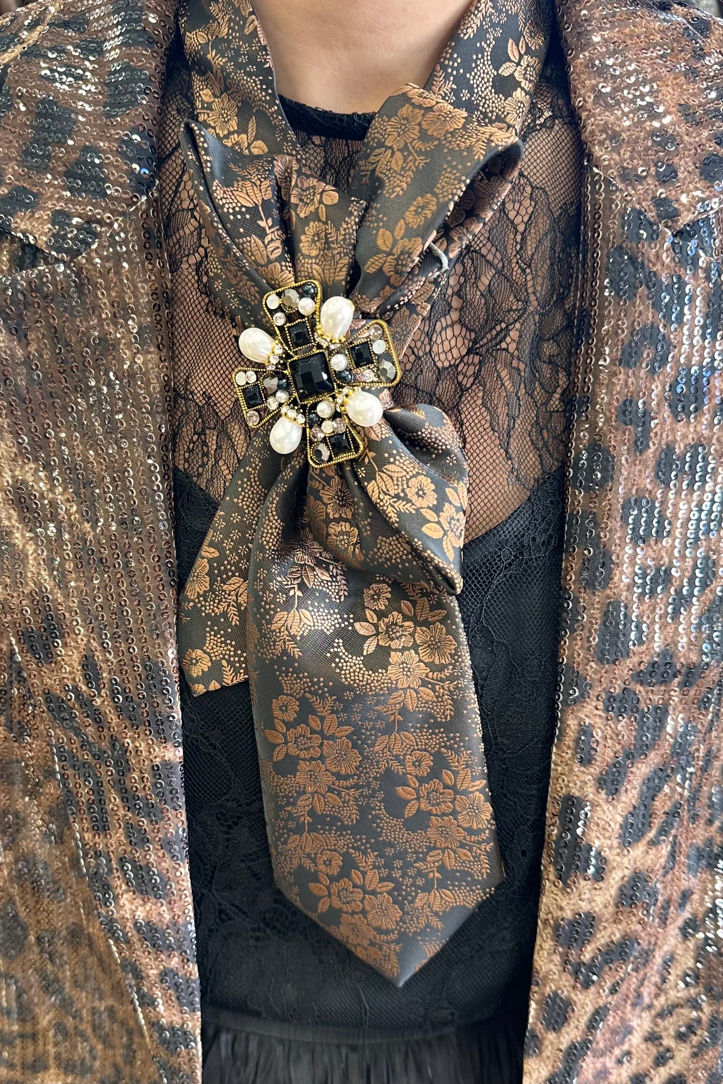 My Dandy- Ascot Necktie Ashen Mocha