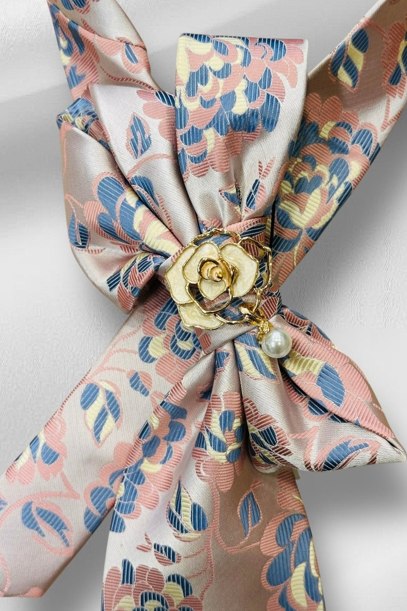 My Dandy- Ascot Necktie “Maison Rose”
