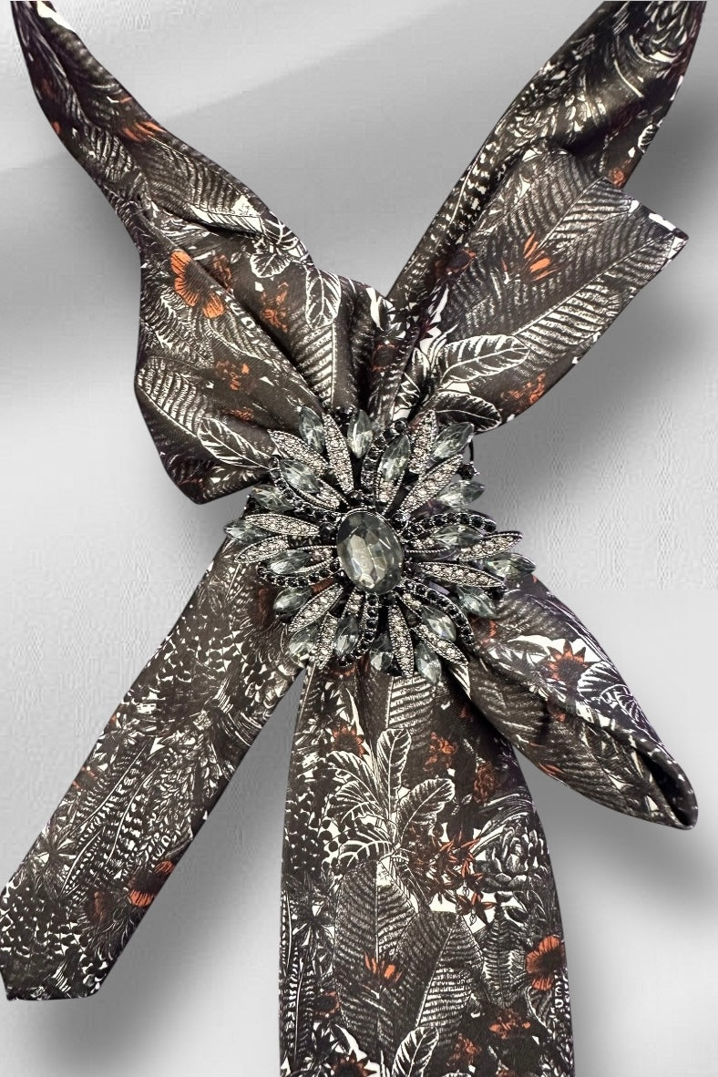 My Dandy- Ascot Necktie Autumn Whisper