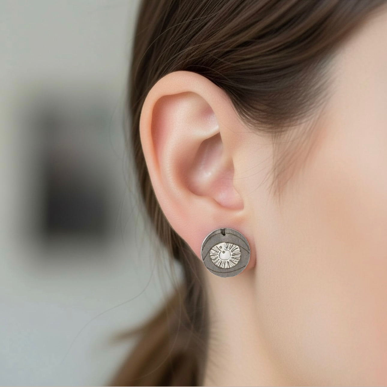 Pavlina Verouki Classic Round Eyes -  Σκουλαρίκια Μικρά Μάτια Μαύρο Ρόδιο