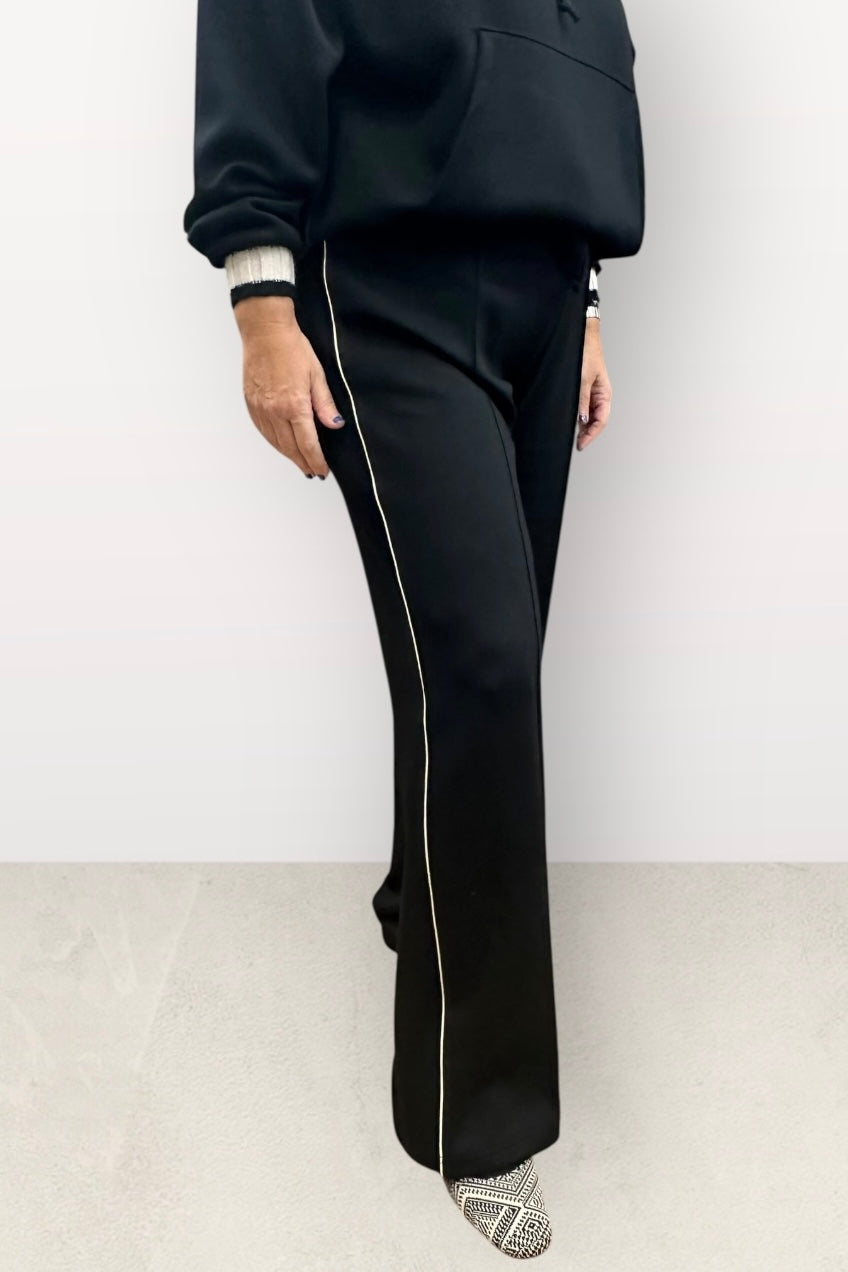 Eighty2 by Figaro - Φαρδιά Παντελόνα με Λάστιχο & Λευκή Ρίγα στο Πλάι