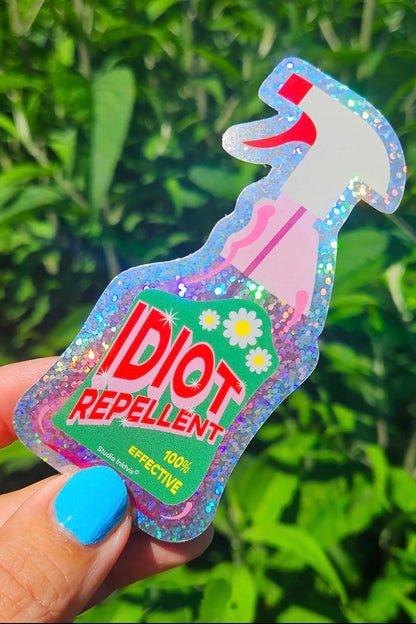 Studio Inktvis - Glitter Αυτοκόλλητο "Idiot Repellent Spray"