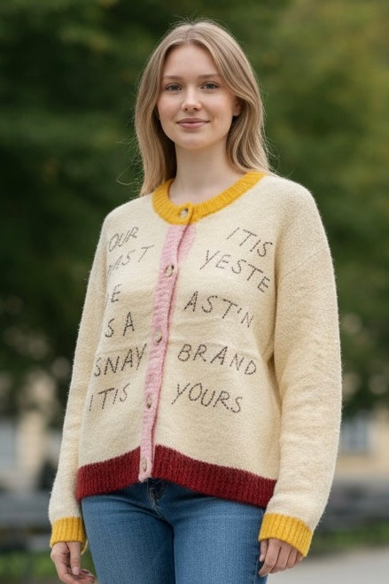 Charizma -  Κοντό Ζακετάκι με Στρας Μπεζ