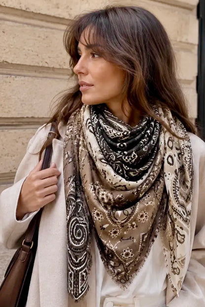 Lineta - Μεγάλο Τετράγωνο Μαντήλι Patchwork Beige Bandana 110x100cm