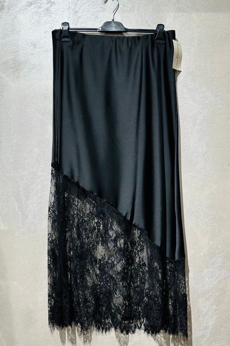 Charizma - Σατέν Μακριά Φούστα με Δαντέλα Διαγώνια στο Τελείωμα Μαύρη