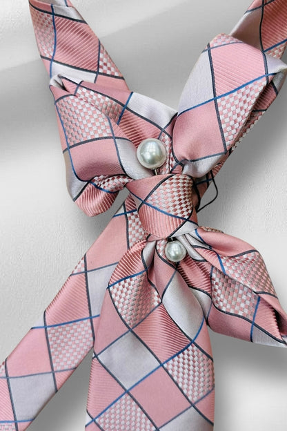 My Dandy- Ascot Necktie “Pink Whisper”