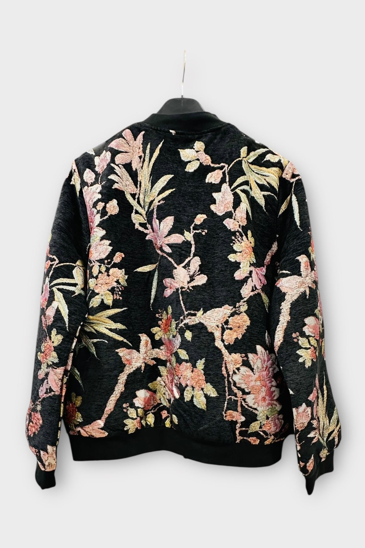 Charizma - Πανωφόρι Bomber με Ανάγλυφο Ανθοκέντημα & Παγιέτες Μαύρο