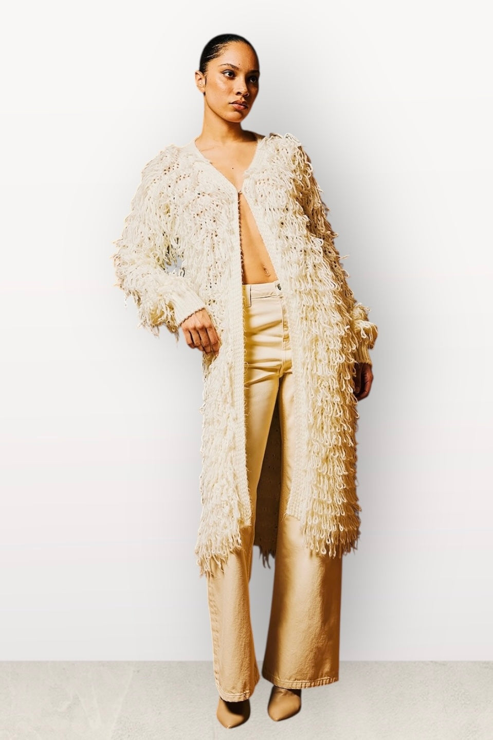 Tailor Made - Boho Touch Μακριά Πλεκτή Ζακέτα με Κρόσσια Υπόλευκο