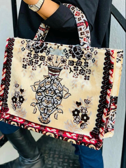 Tote Τσάντα Βελούδο Μπεζ Ταπισερί