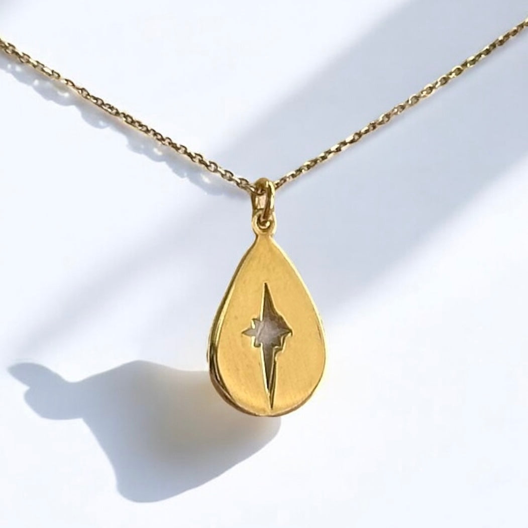 Dora Syrrou - Κολιέ Μοτίφ Επίχρυσο “Drop”