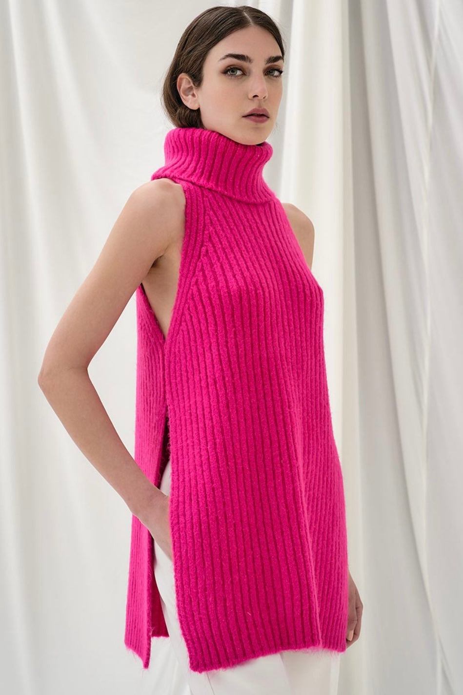 Tailor Made- Αμάνικο Oversized Πουλόβερ Ζιβάγκο Φούξια