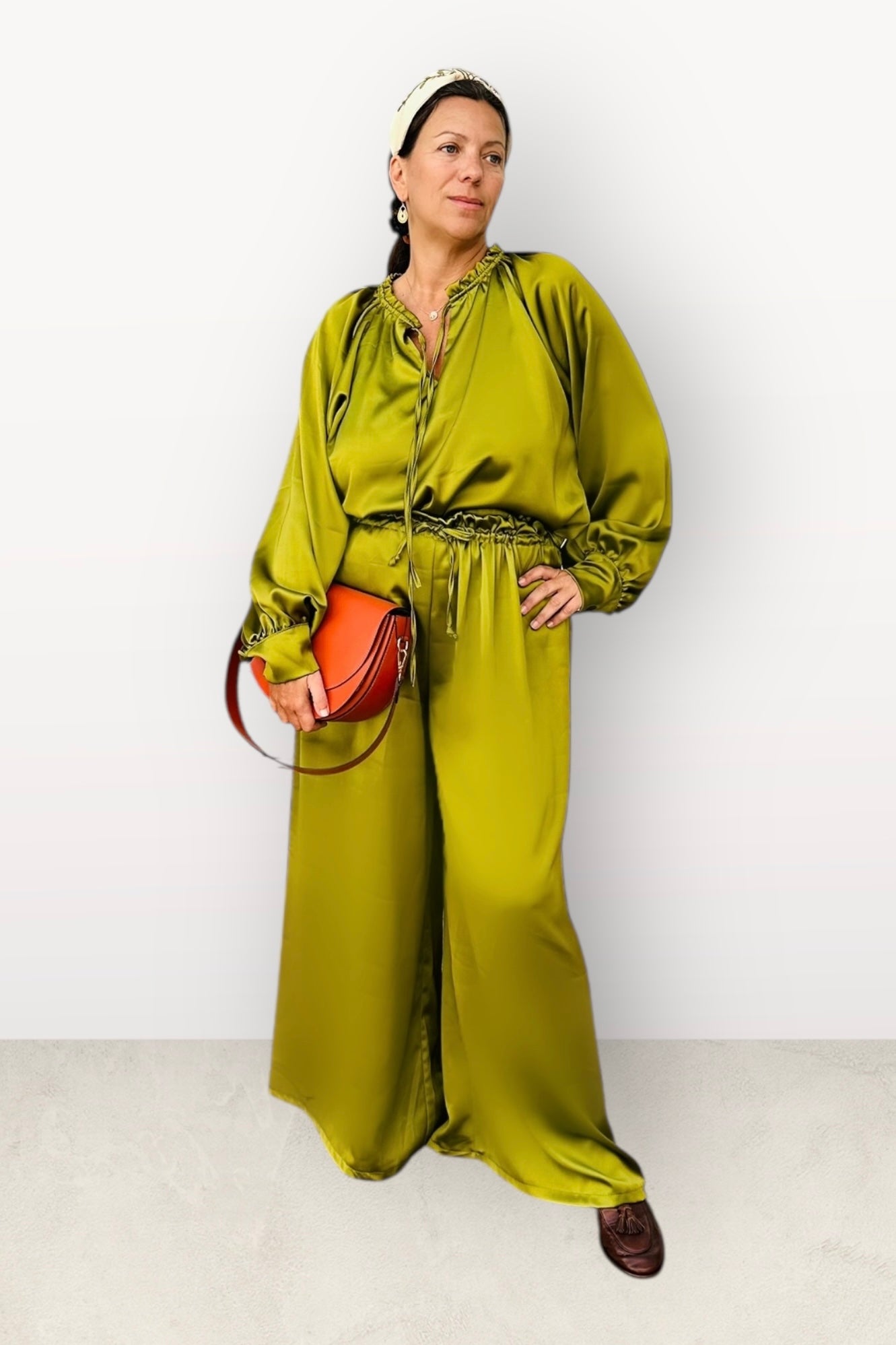 Charizma - Σετ Αέρινη Μπλουζα & Παντελόνα Σατέν Πράσινο