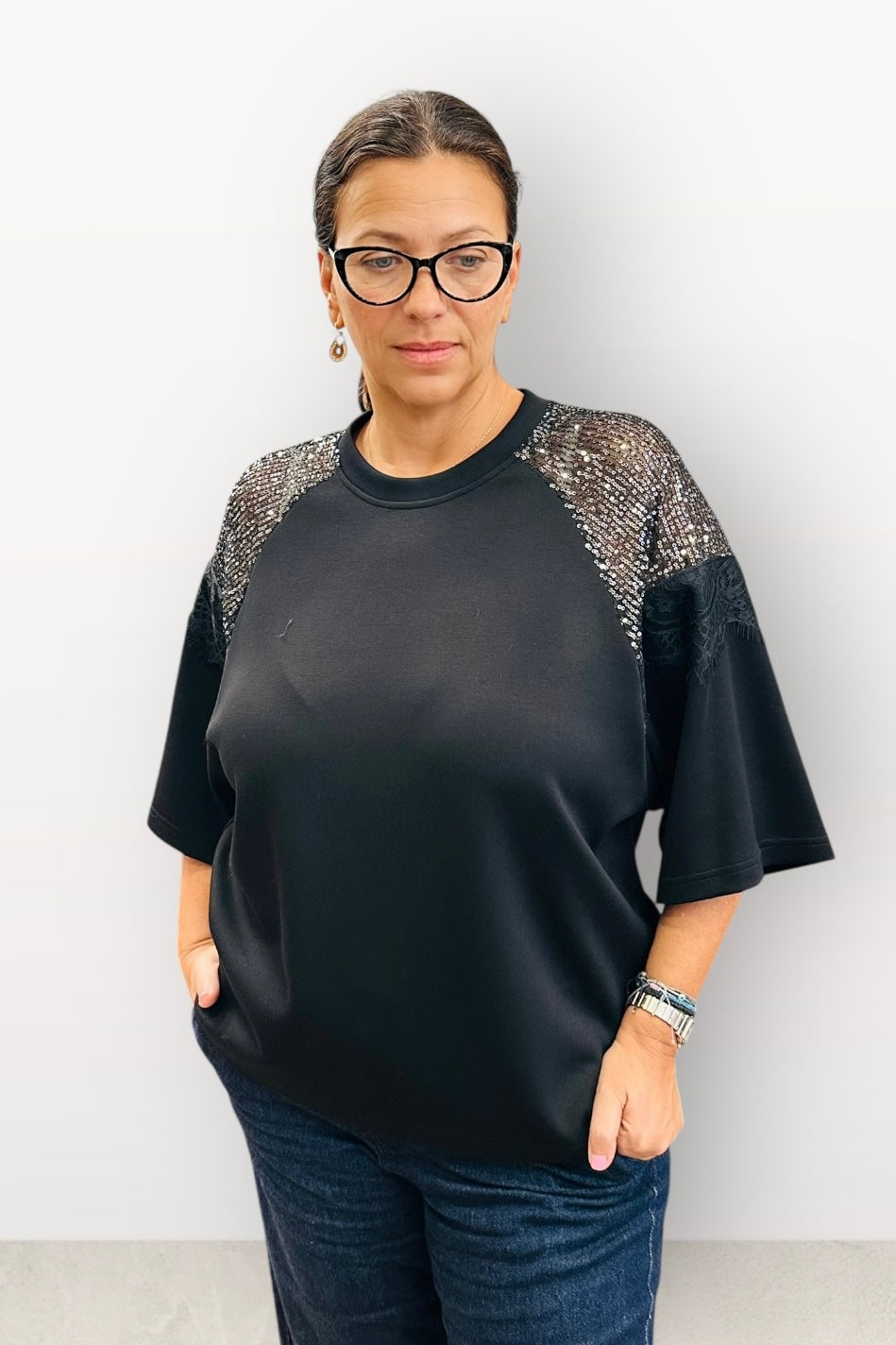 Figaro - Μπλούζα με Δαντέλα & Παγιέτα στους Ώμους Μαύρη