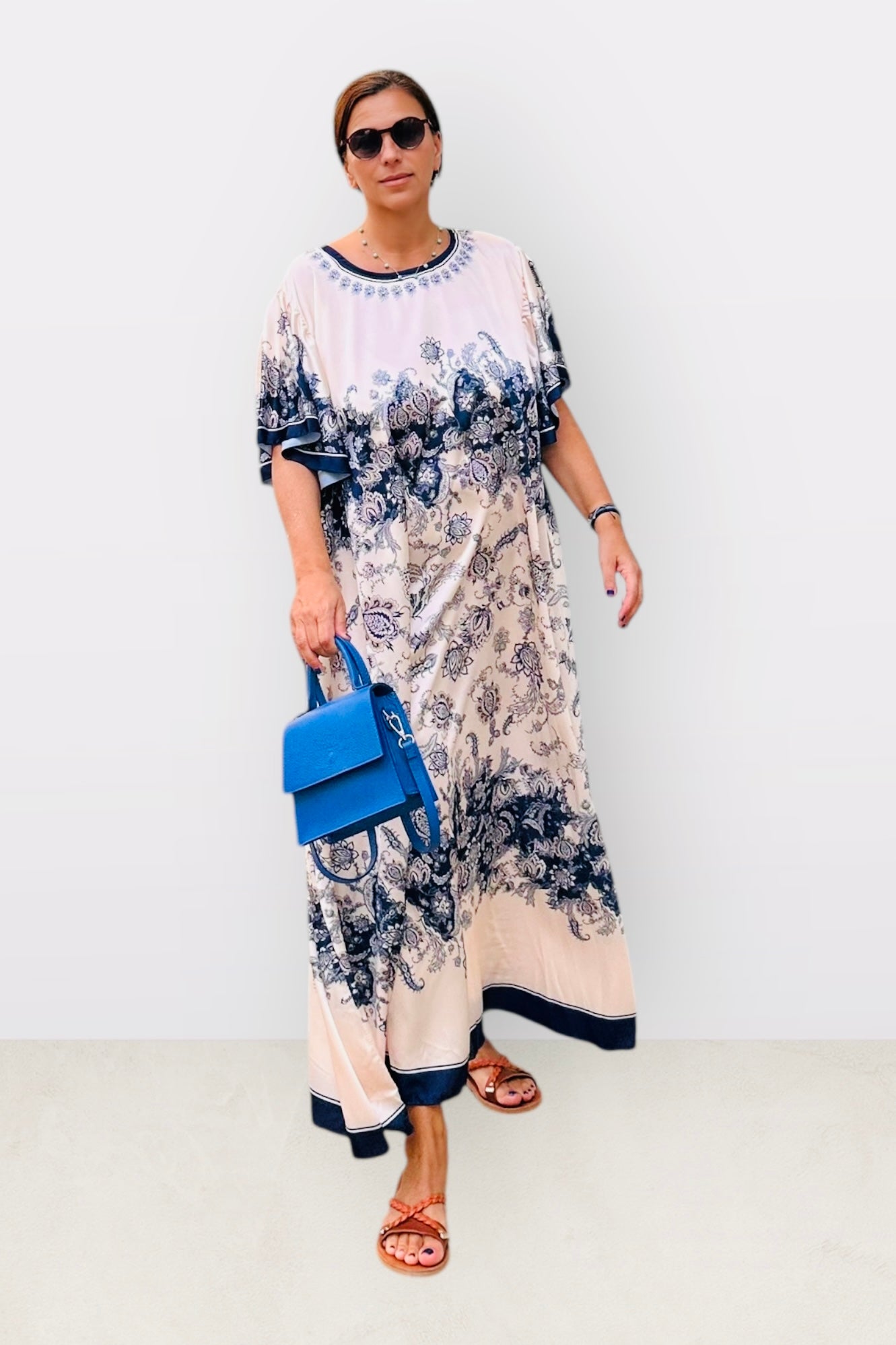 Σατέν Oversized Μακρύ Φόρεμα Με Λουλούδια & Κοντό Μανίκι