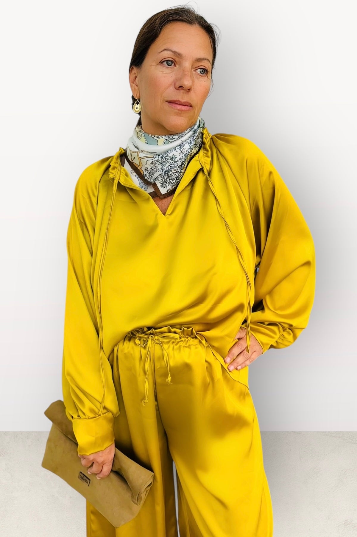 Charizma - Σετ Αέρινη Μπλουζα & Παντελόνα Σατέν Κίτρινο