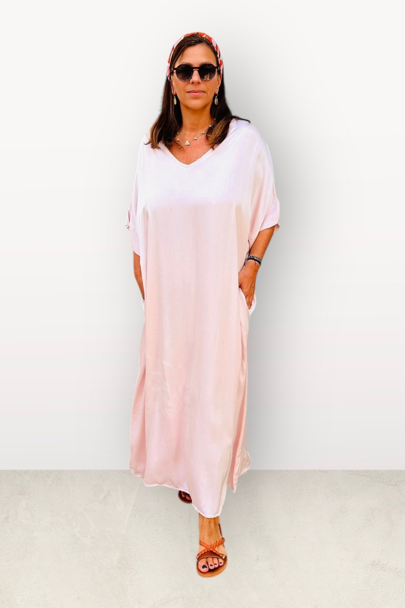 Σατέν Oversized Μακρύ Φόρεμα Με V  & Κοντό Μανίκι