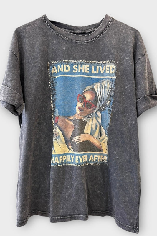 Charizma Μπλούζα T-shirt “And she Lived Happily Ever After”