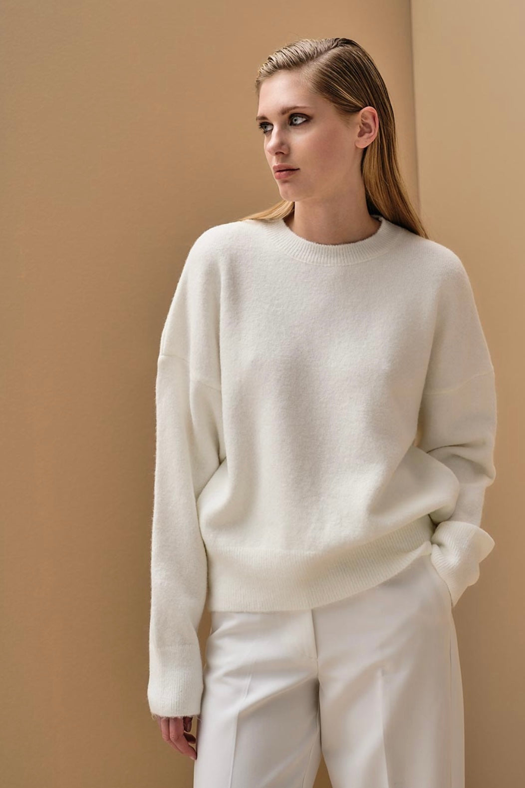 Tailor Made- Oversized Πουλόβερ Λαιμόκοψη Υπόλευκο