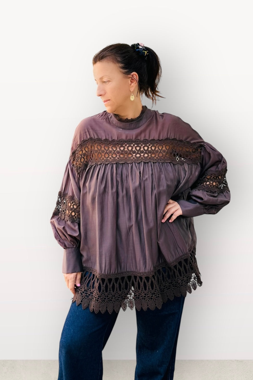 Μπλούζα - Πουκάμισο Καφέ Με Δαντέλα